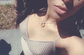 Come closer... I don't bite... That hard... Text me for faster response. photo 2
