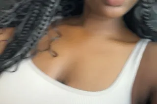 CUM SEE ME AVAILABLE ALL NIGHT😘