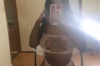 slim thick❤‍🔥 outcalls and car dates and content🌸