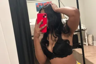🥰Brownnskinn Thick Delight🥰