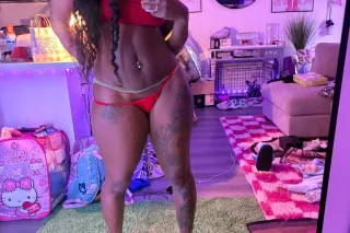 outcalls only photo 3