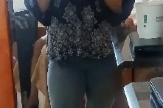 EXPERIENCED Mature and ready photo 4