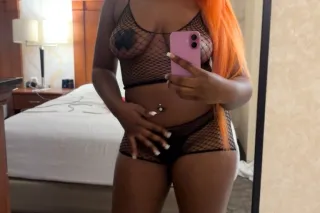 💦💦CHOCOLATE STALLION👅🍑 outcall/ cardate AVAILABLE😋
