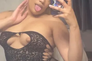 FREAKY THICK SEX DOLL💦💋 photo 7