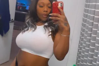 INCALLS ONLY‼‼‼‼😘SEDUCTIVE ...PRETTY BAD ASS BITCH..COME LICK THIS KITTY UP THEN FUCK ME UNTILL I CUM ON THAT DICK photo 5