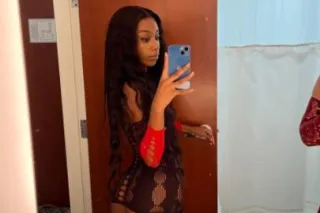 last day specials😍 young ebony bombshell 😝 super wet and tight come try 😍 photo 4