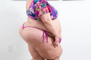 SSBBW Model with 72" hips, belly, and ASSets! photo 11