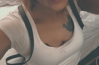 Exotic 😍 Petite 😋 Naughtyy N' Nice 😘 Classy With A Touch Of Sassy 😌 Aims 2 Please 🥰