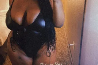 🍦Pretty Thick Creamy Big Booty🍑Chocolate Doll 🍒💖 photo 5