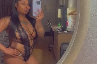 Merry Christmas daddy 🍆🫦 Can this pussy be your present 🤤 Can I Make You Cum 🤤Im Super Sweat 🍭Come Catch a Great Vibe🫣🤫INCALLS&amp;OUTCALLS photo 5