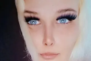 Magic Mouth Tight Grip Blue eyes cutie with a booty..Only in town for a couple of days