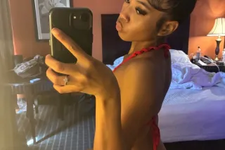 Sexy Petite Blasian💋