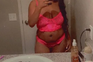 ebony 💦 photo 2