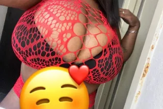 AVAILABLE 💦 FACETIME SHOWS & CONTENT AVAILABLE photo 3