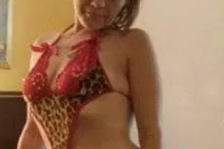 HOT 🔥 and HORNEY💋 photo 3