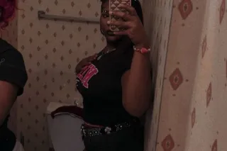 Outcalls only photo 3