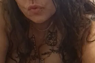📢💦💦🍑😈Memorizing Monday😈🍑💦💦📢🫦🫦Feeling a little hot and bothered Let my curves, charm, and attention help melt your stress away.🫦🫦💦 photo 8