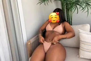 sexy latina 🔥🔥🥰 your girl 🔥🔥, available for you 24/7 😈💦🔥