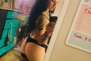 Unique Desire photo 4
