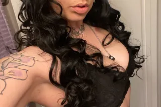 Unique Desire photo 5