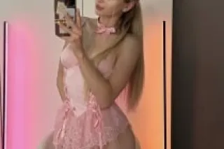 Monica photo 4