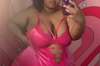 Your new favorite BBW obsession🎂Cyber 💋💰Deposit Required - $55 MINIMUM FOR ALL DATES🍑🍓FACETIME FUN😋VIDEO CONTENT🍃DROPBOX SELL💗NURU MASSAGE100% REAL AND VERIFIED 💯🌸 photo 6
