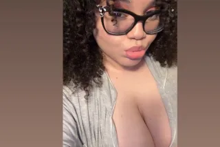 Outcalls only !!hhr special with a bbj $100 passionate asf to kiss on me daddy😩💦 BBW throat demon💦420 friendly ,i love riding dick 😩🤭 all my meets require a deposit!!! photo 5