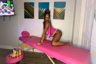 Relaxing Unforgettable Massages With HAPPIEST ENDING