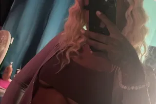 Young creamy pussy😩 photo 2