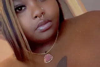 ITS GRAB THAT ASS TUESDAY LOCK IN 💋💋🍑 photo 2