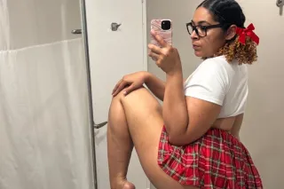 Your Juicy Thick Desire photo 2