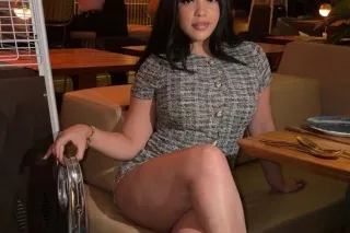 Wet Latina Playground 💦 photo 4