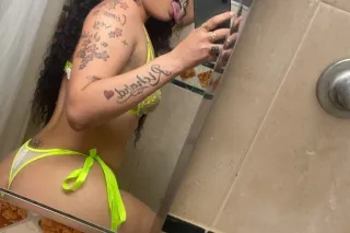 Horny😩🥺👅 and Soaking Wet💦😋 !! photo 4