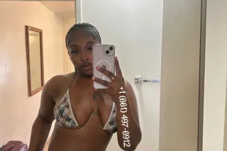 AVAILABLE NOW 😘 photo 4