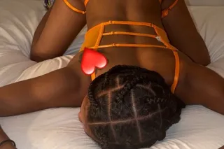 Petite redbone photo 3