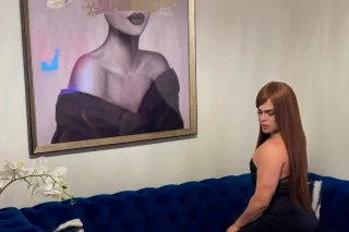 TRANS girl downtown