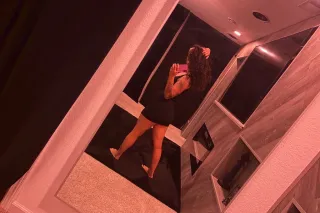 lets have some fun , let me take control and satisfy you in every need , no gfe , greek , no bb, NO AFRICAN-AMERICAN photo 4