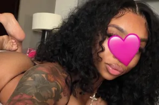 SHORT, CURVY EBONY🌹 photo 3