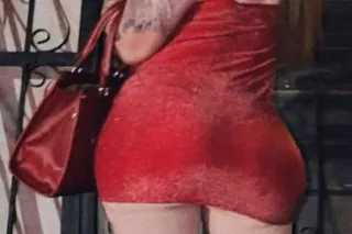sexy latina w/ tattoos photo 4