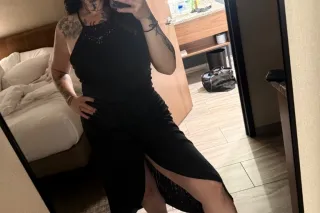IM BACK BY LIPSTIX UP SCALE HOTEL LIMITED TIME ONLY