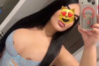 Available to do 🤤 things in bed 😋💯 photo 2