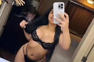 Hermosa Chica Latina photo 3