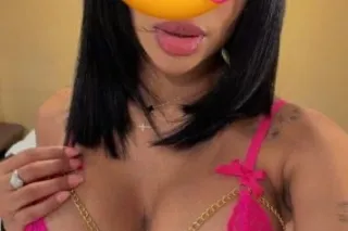 HOLA PAPI LLEGUE AQUI BUSCANDO RICO PLACER ESCRIBEME😘