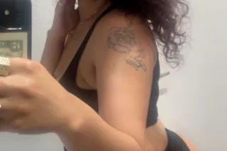 SEXY EXOTIC FOREIGN 👅 photo 3