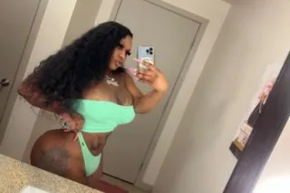 PORN STAR DIOR XOXOX photo 2