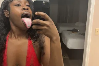 😩💦 This Pressure will Make Your Pipe Bust 💦😋 The Chocolate Hottie 🔥🤪 Available Now photo 4