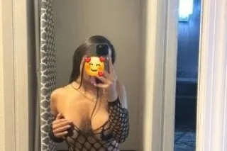 available now sexy gill photo 2
