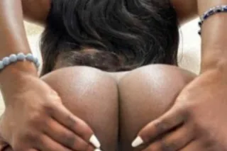 Come to mama. photo 4