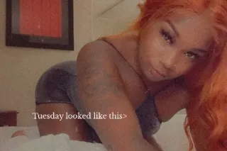 🍑💦 5'0 👅PETITE 🫦FUNSIZED FAT BOOTY SLIM THICK CHOCOLATE SLUT 🛎🍫💦🍑