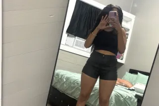 OUTCALLS ONLY Can i Squirt On Daddy Diccckk 💦💦🥵🥵 Come Swim at the Waterpark 💦💋